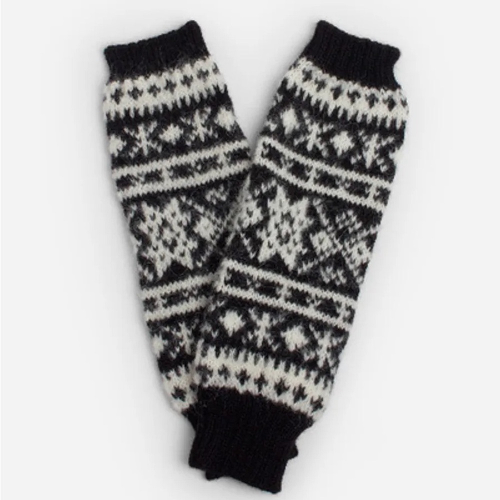 Noonday collection Highland Black and White Knit alpaca Arm Warmers